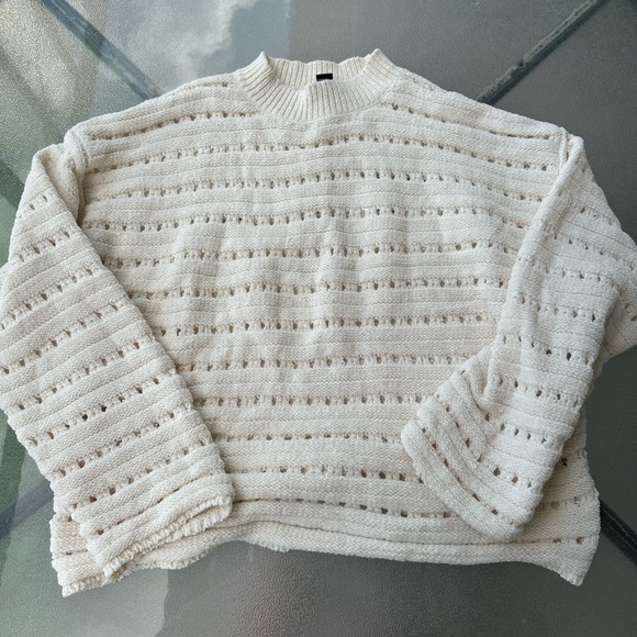 F21 Perforated Mock Neck Sweater - Picture 8 of 9